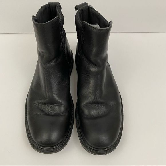 Timberland • Oppland Boots - Picture 2 of 9